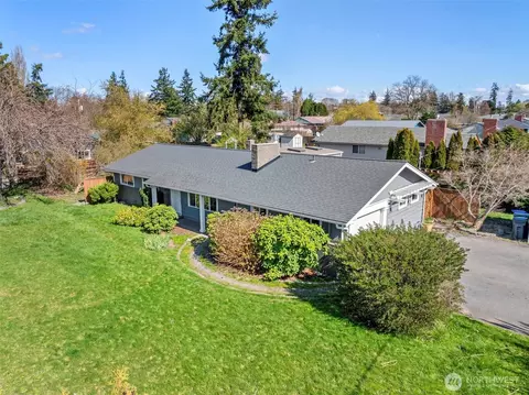 480 SEly St, Oak Harbor, WA 98277
