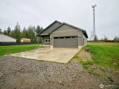 Exterior - 497 Hart Rd, Winlock, WA 98596 photo 4 of 6