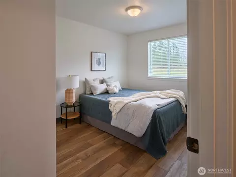 Bedroom - 497 Hart Rd, Winlock, WA 98596 photo 1 of 6
