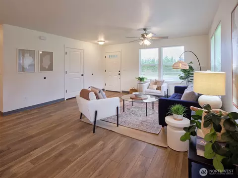 Living - 497 Hart Rd, Winlock, WA 98596 photo 3 of 3