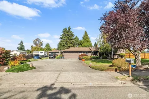 2105 W Stewart, Puyallup, WA 98371