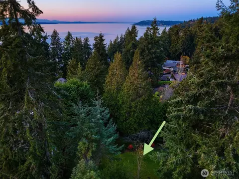 26 SW Nn Sw 164th Pl, Burien, WA 98166