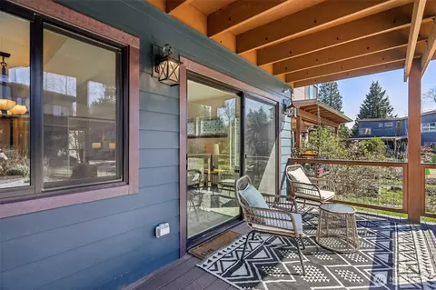 Exterior - 1402 194th St SE #9, Bothell, WA 98012 photo 4 of 10