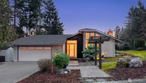6006 105th Ave NE, Kirkland, WA 98033