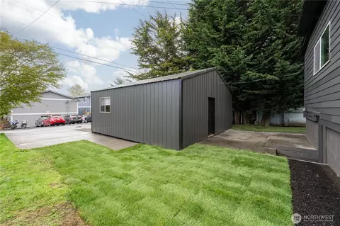 Other - 1315 E Marine View Dr, Everett, WA 98201 photo 6 of 6