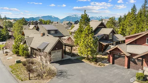 403 Sweet Shop Ln, Cle Elum, WA 98922