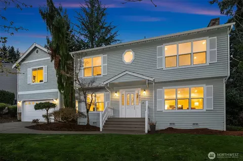 6220 146th Pl SE, Bellevue, WA 98006