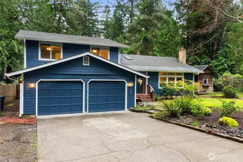 6910 Glen Annie Ln SW, Olympia, WA 98512