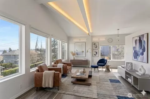 Living - 913 24th Ave E, Seattle, WA 98112 photo 2 of 7