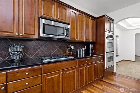 Kitchen - 1515 Daffodil Ave NE, Orting, WA 98360 photo 3 of 3