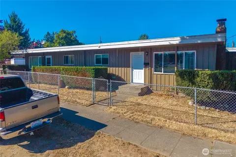 1561 S 35th St, Tacoma, WA 98418