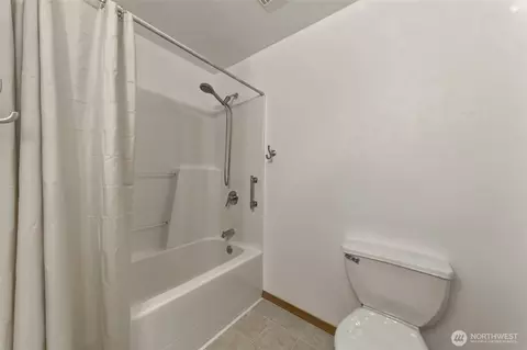 Bath - 58 Talon Loop, Walla Walla, WA 99362 photo 4 of 4