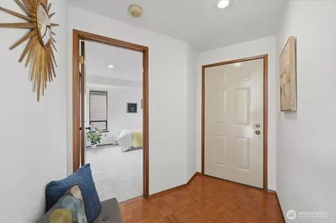 Entry Way - 124 93rd St SE, Everett, WA 98208 photo 1 of 1