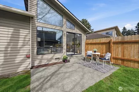 Exterior - 124 93rd St SE, Everett, WA 98208 photo 3 of 3