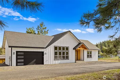 391 Ridge Loop Rd, Cle Elum, WA 98922