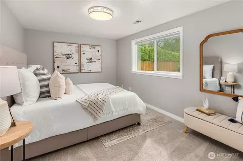 Bedroom - 814 213th St SE, Bothell, WA 98021 photo 5 of 5