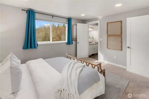 Bedroom - 814 213th St SE, Bothell, WA 98021 photo 2 of 5