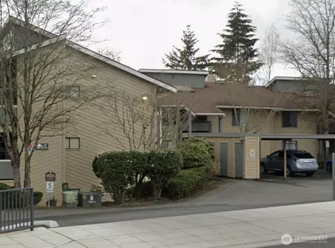 4800 200th St SW #E201, Lynnwood, WA 98036