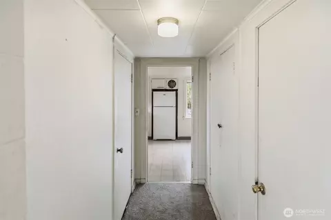 Entry Way - 1817 34th St, Everett, WA 98201 photo 3 of 3