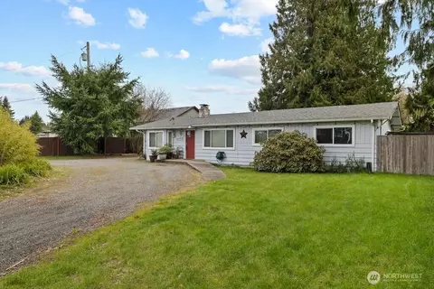 6726 Henderson Blvd SE, Tumwater, WA 98501