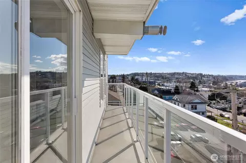 Other - 2522 Rucker Ave #403, Everett, WA 98201 photo 2 of 4