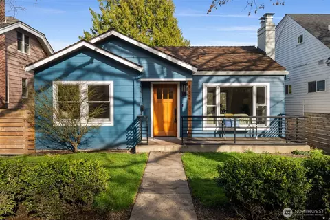 5232 38th Ave NE, Seattle, WA 98105