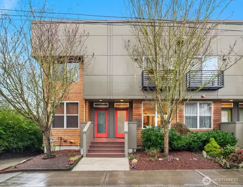 1139 Bradner Pl S, Seattle, WA 98144
