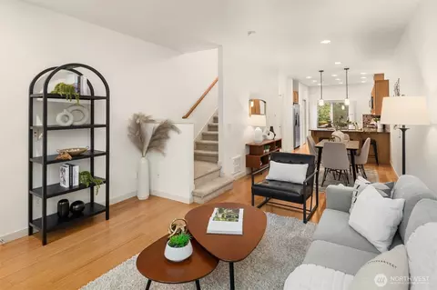 1139 Bradner Pl S, Seattle, WA 98144