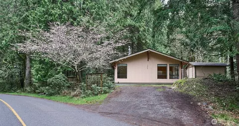 177 Harbor View Dr, Bellingham, WA 98229
