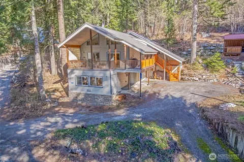 17890 N Shore Dr, Leavenworth, WA 98826