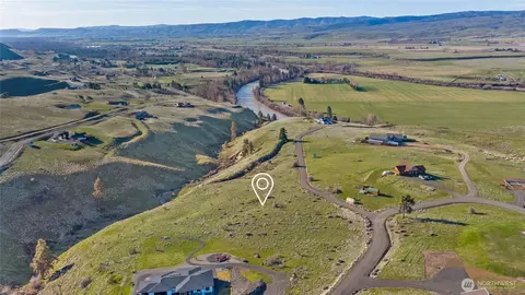 8 Deer Valley Dr, Ellensburg, WA 98926