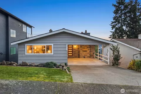 3232 26th Ave W, Seattle, WA 98199