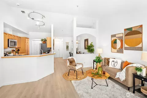 Living - 17107 123rd Pl NE #V302, Bothell, WA 98011 photo 3 of 3