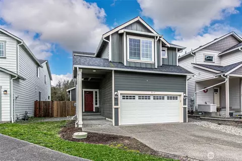 917 NE Burton Ray St NE, Lacey, WA 98516