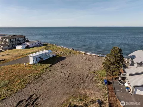 381 3 Crabs Rd, Sequim, WA 98382 photo 8