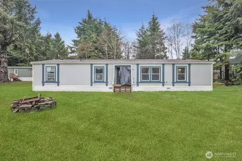5 Cherokee Pl, Copalis Beach, WA 98535