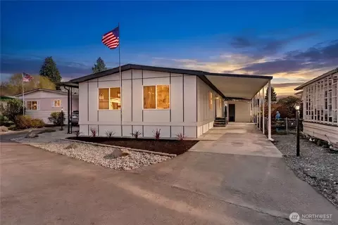 1510 Maple Ln #7, Kent, WA 98030