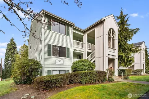 25131 98th Pl S #E201, Kent, WA 98030