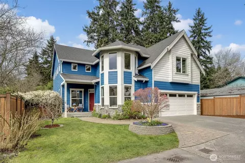 13116 NE 104th St, Kirkland, WA 98033