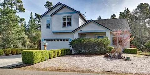 23310 J St, Ocean Park, WA 98640