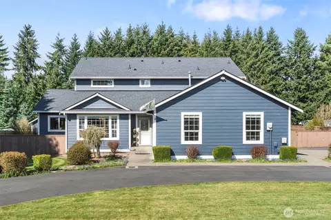 8910 Lavaliere Meadows Ln SW, Rochester, WA 98579