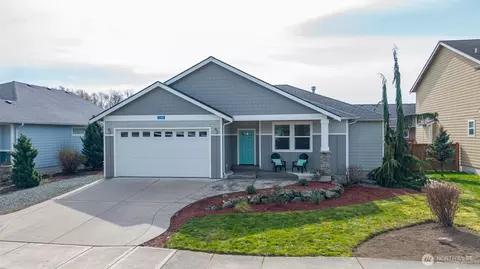 1768 E Rio Vista Ave, Burlington, WA 98233