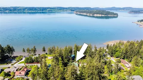 17340 Maple Ln, La Conner, WA 98257