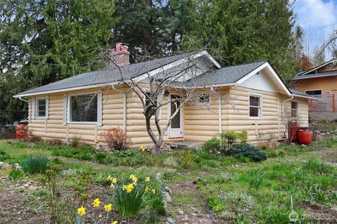 19413 88th Ave W, Edmonds, WA 98026