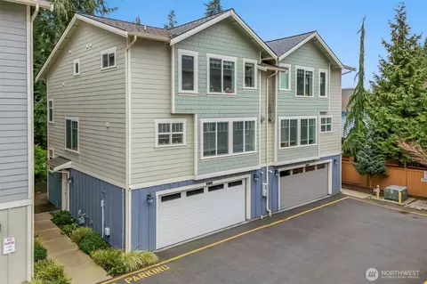 23224 Edmonds Way #107, Edmonds, WA 98026