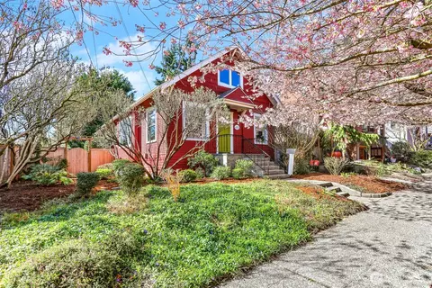 6725 Earl Ave NW, Seattle, WA 98117