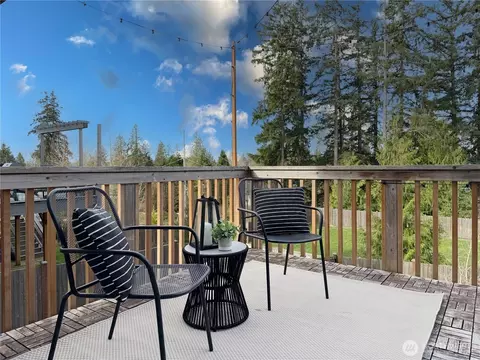 Exterior - 22724 41st St SE, Bothell, WA 98021 photo 3 of 5