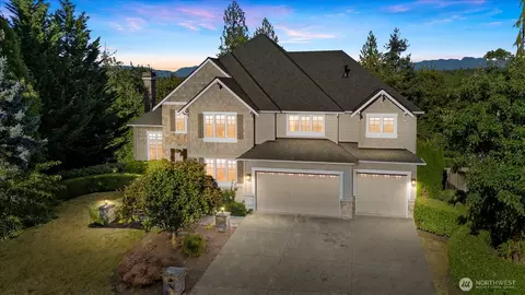 2046 277th Ave SE, Sammamish, WA 98075
