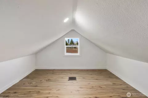 Other - 2406 100th St SE, Everett, WA 98208 photo 5 of 7
