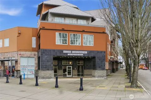 225 Logan Ave S #308, Renton, WA 98057